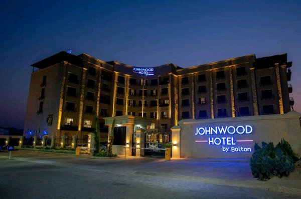 Johnwood Hotel By Bolton
