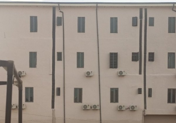 Osa Lawrence Apartments